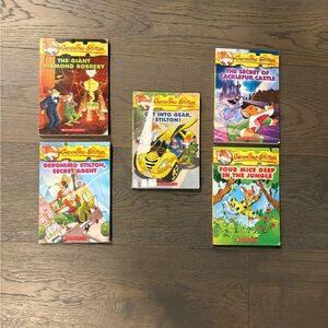 Geronimo Stilton kids books EUC or new condition